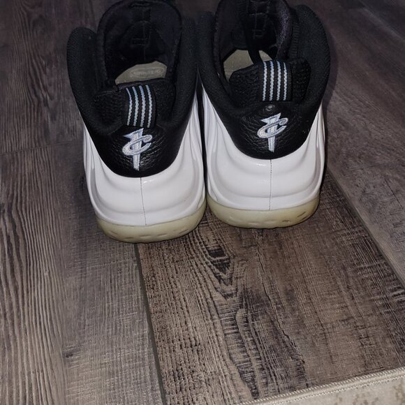 Nike air jordan foamposite pe (white/black) - Picture 3 of 5